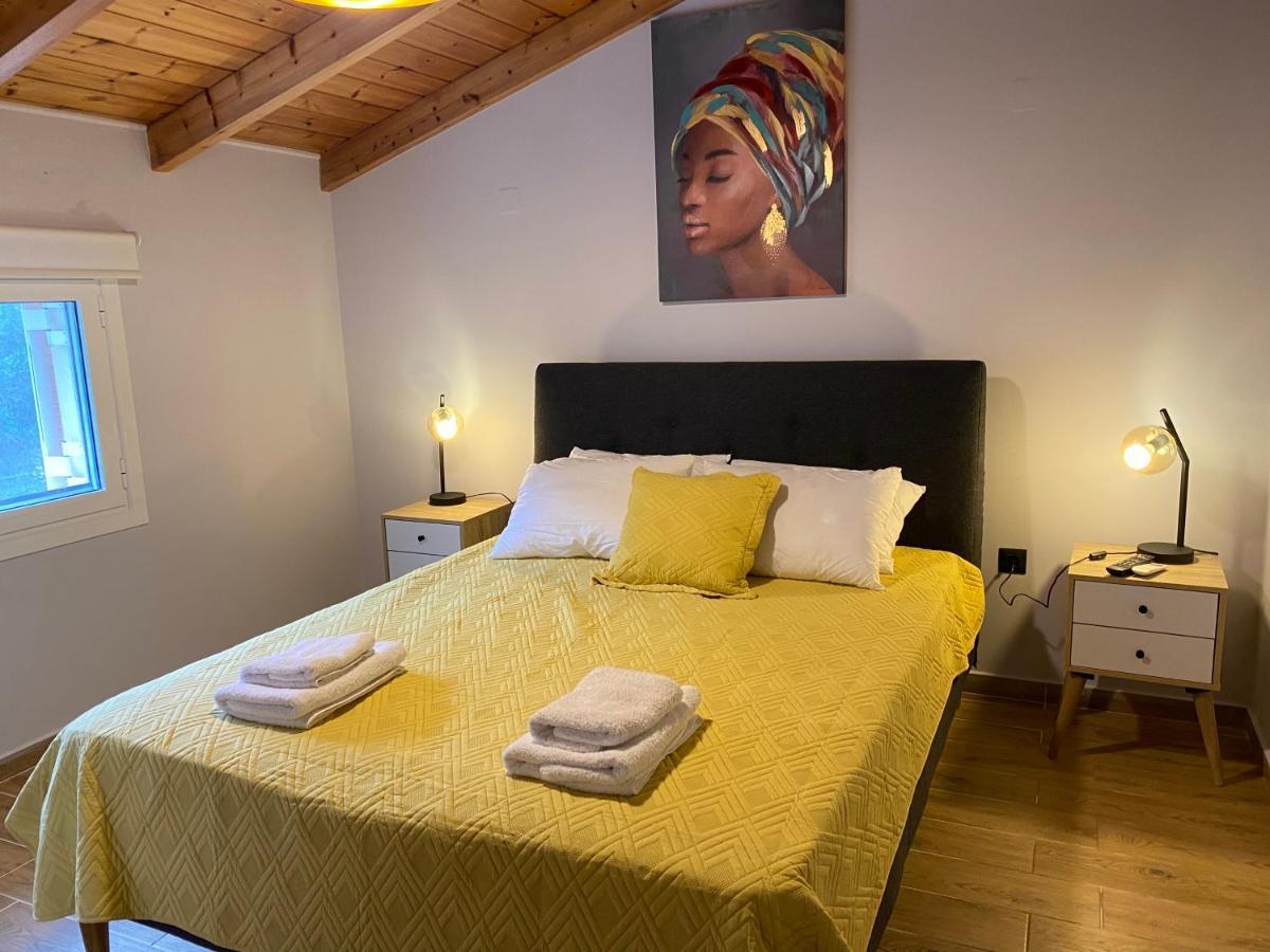 Christina'S Loft Apartment Agia Efimia ภายนอก รูปภาพ